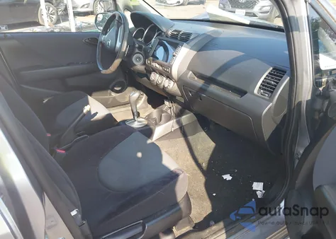 2008 Honda Fit Sport z USA, uszkodzony, nr VIN JHMGD38658S053028